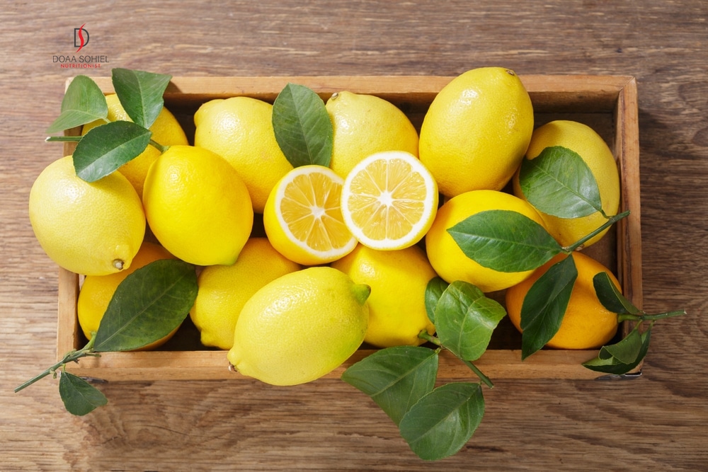 الليمون: فاكهة غنية بالفوائد الصحية ودورها في رحلة إنقاص الوزن